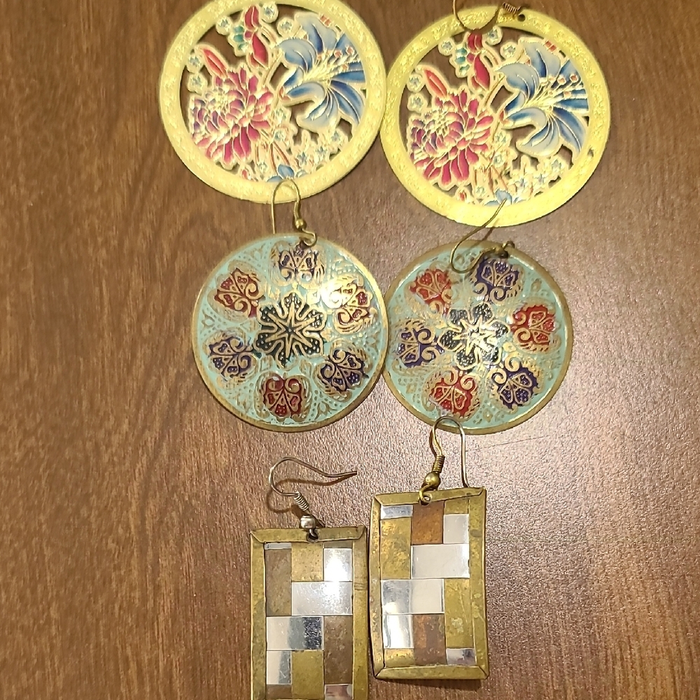 Gold and Pink Floral Disc Earrings Set